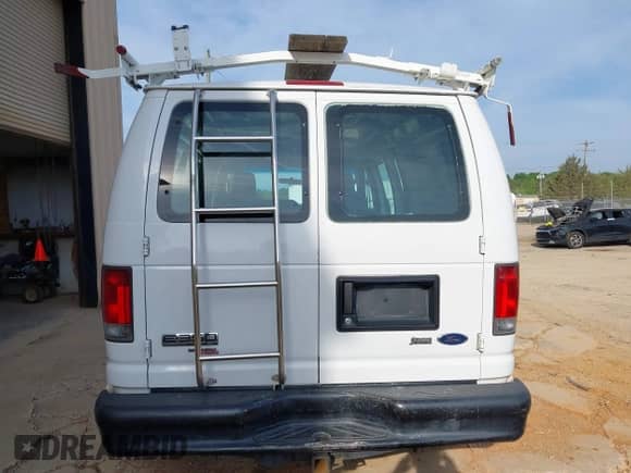 2011 Ford Econoline Cargo Commercial with VIN 1FTSE3EL0BDA81351, listed as a IAAI auction lot 42154632 with 189,480 mi miles and . Bid and sale history available at DreamBid. Image 16.
