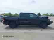 2019 Ram 1500 Big Horn z VIN 1C6RRFFG7KN702673, wystawiony jako IAAI lot #42300275 z przebiegiem 74 009 mil mil oraz . Historia ofert i sprzedaży dostępna na DreamBid. Obrazek 14.