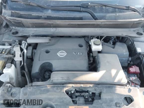 2014 Nissan Pathfinder SV with VIN 5N1AR2MM5EC688050, listed as a IAAI auction lot 41537739 with 130,238 mi miles and . Bid and sale history available at DreamBid. Image 10.