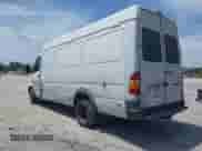 2006 Dodge Sprinter z VIN WD0PD544965959753, wystawiony jako IAAI lot #42042251 z przebiegiem 233 869 mil mil oraz . Historia ofert i sprzedaży dostępna na DreamBid. Obrazek 3.