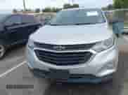 2020 Chevrolet Equinox LS z VIN 2GNAX5EV7L6167816, wystawiony jako IAAI lot #43428987 z przebiegiem 134 534 mil mil oraz . Historia ofert i sprzedaży dostępna na DreamBid. Obrazek 13.