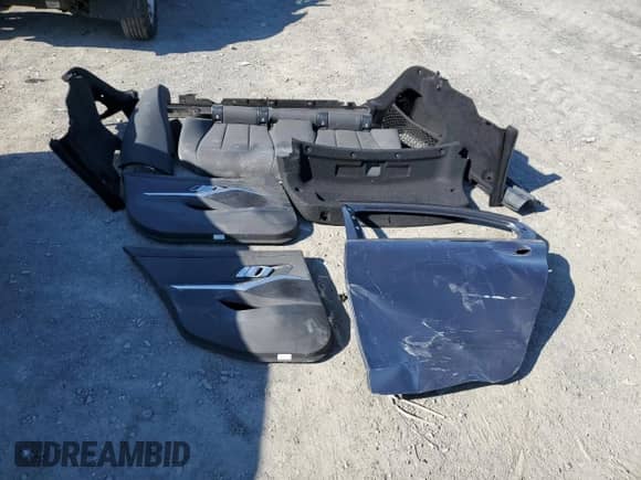 2021 BMW 3 Series 330e xDrive z VIN 3MW5P9J05M8B82131, wystawiony jako Copart lot #45140713 z przebiegiem 13 926 mil mil oraz . Historia ofert i sprzedaży dostępna na DreamBid. Obrazek 12.