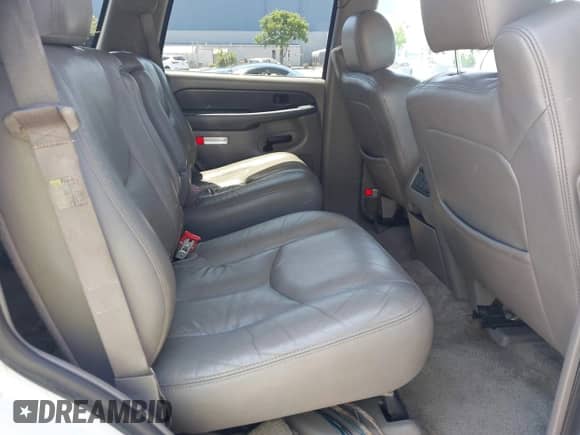 2003 Chevrolet Tahoe LT с VIN 1GNEK13T03J222636, выставлен на аукционе IAAI как лот 42222094 с пробегом 240 468 миль миль и . История ставок и продаж доступна на DreamBid. Изображение 8.