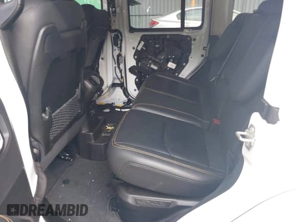 2024 Jeep Wrangler Sahara with VIN 1C4RJXP61RW193907, listed as a IAAI auction lot 42591776 with 11,874 mi miles and . Bid and sale history available at DreamBid. Image 8.