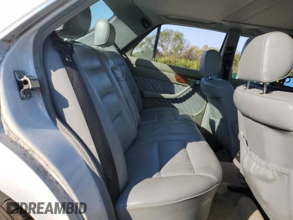 1989 Mercedes-Benz 300 с VIN WDBCA24D5KA453304, выставлен на аукционе Copart как лот 75829954 с пробегом 174 043 миль миль и Списание • Salvage title. История ставок и продаж доступна на DreamBid. Изображение 10.