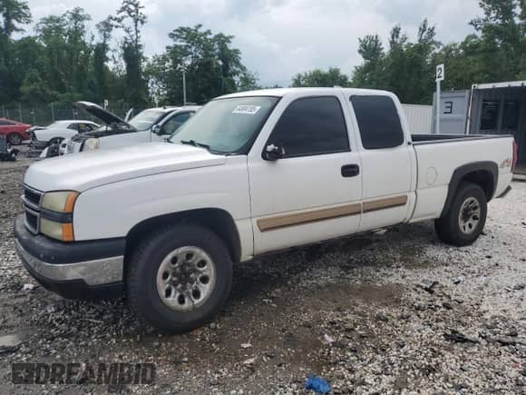 2006 Chevrolet Silverado 1500 LT1 with VIN 1GCEK19V66Z194929, listed as a Copart auction lot 64904185 with 265,035 mi miles and Clean title. Bid and sale history available at DreamBid. Image 1.