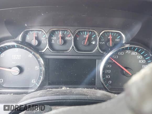 2017 GMC Sierra 1500 SLT z VIN 3GTU2NEC7HG229889, wystawiony jako IAAI lot #43193782 z przebiegiem Nie podano mil oraz . Historia ofert i sprzedaży dostępna na DreamBid. Obrazek 7.