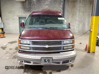2002 Chevrolet Express с VIN 1GBFG15R921215686, выставлен на аукционе Copart как лот 75614424 с пробегом Не указан миль и Списание • Salvage title. История ставок и продаж доступна на DreamBid. Изображение 5.