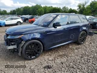 2023 Land Rover Range Rover Sport SE Dynamic z VIN SAL1L9FU4PA132816, wystawiony jako Copart lot #64469175 z przebiegiem 28 590 mil mil oraz Szkoda całkowita • Salvage title. Historia ofert i sprzedaży dostępna na DreamBid. Obrazek 1.