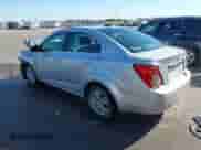 2015 Chevrolet Sonic LT с VIN 1G1JC5SB3F4162903, выставлен на аукционе IAAI как лот 43072956 с пробегом 70 819 миль миль и . История ставок и продаж доступна на DreamBid. Изображение 3.