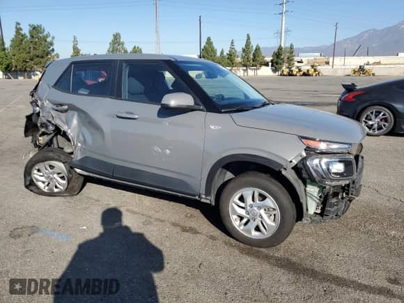 2022 Hyundai Venue SE с VIN KMHRB8A3XNU134258, выставлен на аукционе Copart как лот 70539085 с пробегом 129 888 миль миль и Списание • Salvage title. История ставок и продаж доступна на DreamBid. Изображение 4.