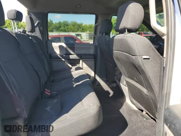 2019 Ford F-150 XL z VIN 1FTEW1CP3KKD55769, wystawiony jako Copart lot #89638715 z przebiegiem 114 318 mil mil oraz Szkoda całkowita • Salvage title. Historia ofert i sprzedaży dostępna na DreamBid. Obrazek 10.