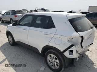 2022 Hyundai Venue SE с VIN KMHRB8A3XNU195366, выставлен на аукционе Copart как лот 64644103 с пробегом 21 343 миль миль и . История ставок и продаж доступна на DreamBid. Изображение 2.