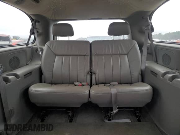 2001 Dodge Caravan ES with VIN 2B8GP54L01R117432, listed as a Copart auction lot 84896924 with 207,991 mi miles and Salvage title. Bid and sale history available at DreamBid. Image 10.