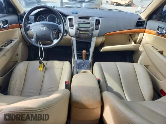 2010 Hyundai Sonata Limited с VIN 5NPEU4AFXAH578891, выставлен на аукционе Copart как лот 84424655 с пробегом 75 850 миль миль и Списание • Salvage title. История ставок и продаж доступна на DreamBid. Изображение 8.