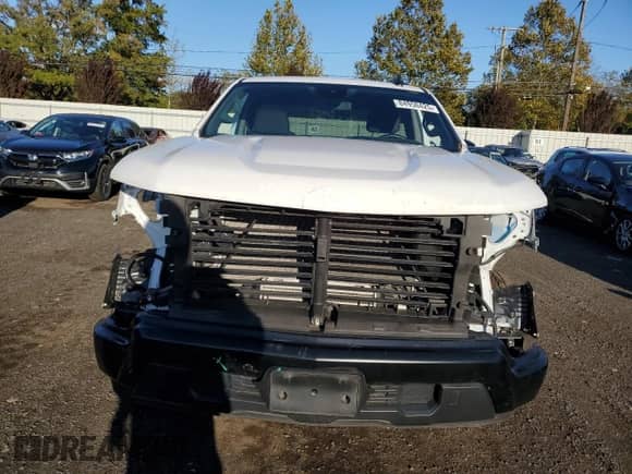 2024 Chevrolet Silverado 1500 Work Truck with VIN 3GCNAAEK3RG119186, listed as a Copart auction lot 84950425 with 22,295 mi miles and Salvage title. Bid and sale history available at DreamBid. Image 5.