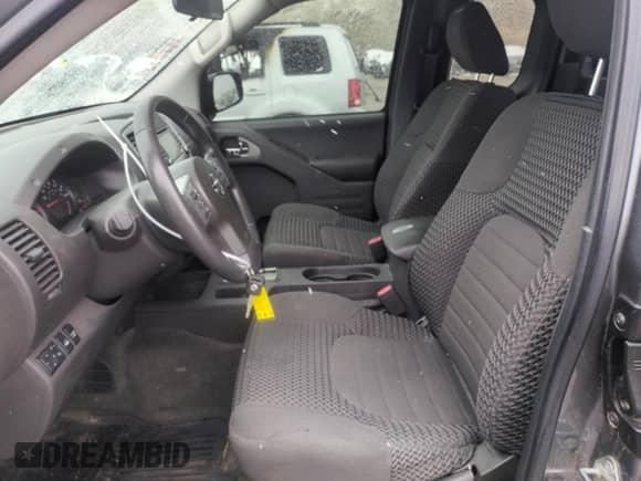 2018 Nissan Frontier SV z VIN 1N6DD0CW1JN719281, wystawiony jako Copart lot #52637745 z przebiegiem 68 743 mil mil oraz Szkoda całkowita • Salvage title. Historia ofert i sprzedaży dostępna na DreamBid. Obrazek 7.