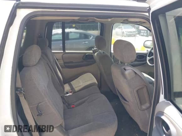 2004 Chevrolet TrailBlazer EXT LS с VIN 1GNET16S146112862, выставлен на аукционе IAAI как лот 42610144 с пробегом 231 802 миль миль и . История ставок и продаж доступна на DreamBid. Изображение 8.