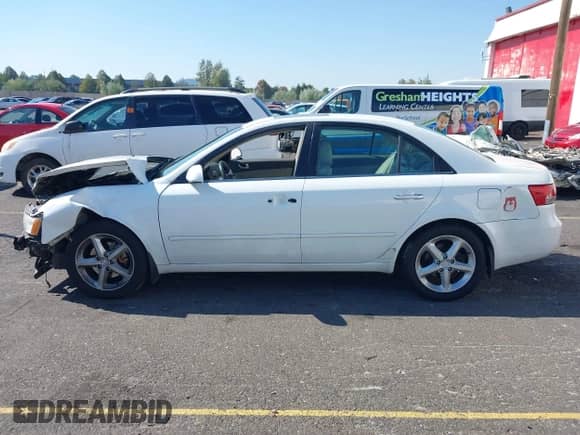 2007 Hyundai Sonata SE с VIN 5NPEU46F67H206949, выставлен на аукционе IAAI как лот 43282582 с пробегом 135 714 миль миль и . История ставок и продаж доступна на DreamBid. Изображение 14.