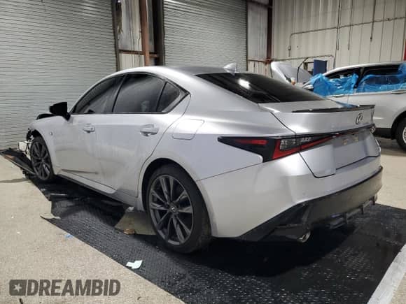 2025 Lexus IS 350 F Sport z VIN JTHGZ1E24S5039764, wystawiony jako Copart lot #67058095 z przebiegiem 1 107 mil mil oraz Szkoda całkowita • Salvage title. Historia ofert i sprzedaży dostępna na DreamBid. Obrazek 2.