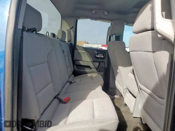 2017 GMC Sierra 1500 z VIN 1GTR1LEC1HZ128196, wystawiony jako Copart lot #49465835 z przebiegiem 91 796 mil mil oraz Czysty tytuł • Clean title. Historia ofert i sprzedaży dostępna na DreamBid. Obrazek 10.