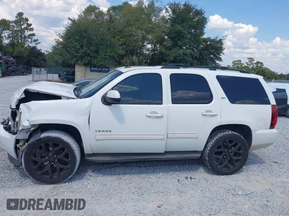 2010 Chevrolet Tahoe LT с VIN 1GNUKBE04AR124728, выставлен на аукционе IAAI как лот 43237181 с пробегом 148 937 миль миль и . История ставок и продаж доступна на DreamBid. Изображение 14.