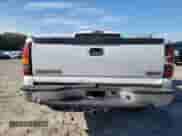 2007 GMC Sierra 1500 z VIN 1GTEC14Z77E172101, wystawiony jako Copart lot #71567265 z przebiegiem 450 778 mil mil oraz Szkoda całkowita • Salvage title. Historia ofert i sprzedaży dostępna na DreamBid. Obrazek 10.