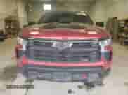 2022 Chevrolet Silverado 1500 LT Trail Boss z VIN 3GCUDFELXNG604797, wystawiony jako Copart lot #87466664 z przebiegiem 36 182 mil mil oraz Szkoda całkowita • Salvage title. Historia ofert i sprzedaży dostępna na DreamBid. Obrazek 5.