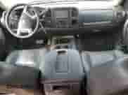 2013 Chevrolet Silverado 2500HD LT z VIN 1GC1KXC88DF221924, wystawiony jako Copart lot #70194175 z przebiegiem 272 346 mil mil oraz Szkoda całkowita • Salvage title. Historia ofert i sprzedaży dostępna na DreamBid. Obrazek 8.