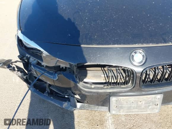 2016 BMW 3 Series 320i with VIN WBA8E1G57GNT35326, listed as a IAAI auction lot 43166827 with 37,672 mi miles and . Bid and sale history available at DreamBid. Image 18.