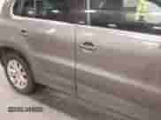 2009 Volkswagen Tiguan S с VIN WVGAV75N29W002180, выставлен на аукционе IAAI как лот 42417787 с пробегом 236 834 миль миль и . История ставок и продаж доступна на DreamBid. Изображение 6.