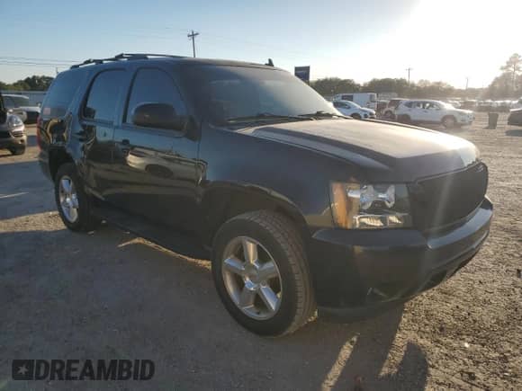 2010 Chevrolet Tahoe LT с VIN 1GNUCBE09AR154661, выставлен на аукционе Copart как лот 83934345 с пробегом 190 555 миль миль и Списание • Salvage title. История ставок и продаж доступна на DreamBid. Изображение 4.