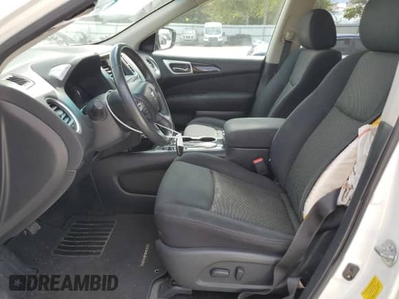 2017 Nissan Pathfinder SV with VIN 5N1DR2MN8HC673181, listed as a Copart auction lot 81939595 with 122,198 mi miles and Salvage title. Bid and sale history available at DreamBid. Image 7.