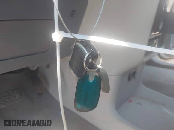 2011 Toyota Sienna XLE AAS with VIN 5TDYK3DC3BS046165, listed as a IAAI auction lot 43030673 with 258,392 mi miles and . Bid and sale history available at DreamBid. Image 11.