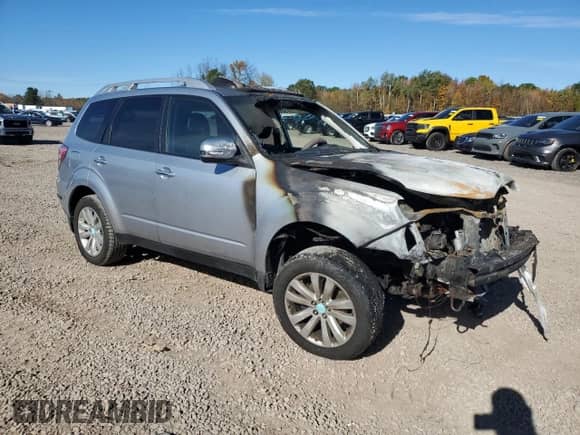2012 Subaru Forester X Touring z VIN JF2SHAGCXCH416653, wystawiony jako Copart lot #86635635 z przebiegiem Nie podano mil oraz Szkoda całkowita • Salvage title. Historia ofert i sprzedaży dostępna na DreamBid. Obrazek 4.