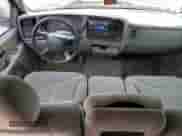 2000 GMC Sierra 1500 SLE with VIN 2GTEC19V3Y1296875, listed as a Copart auction lot 66842935 with 100,494 mi miles and Clean title. Bid and sale history available at DreamBid. Image 8.