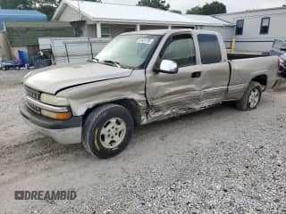 1999 Chevrolet Silverado 1500 LS z VIN 2GCEC19T4X1192151, wystawiony jako Copart lot #61631705 z przebiegiem 308 860 mil mil oraz Czysty tytuł • Clean title. Historia ofert i sprzedaży dostępna na DreamBid. Obrazek 1.