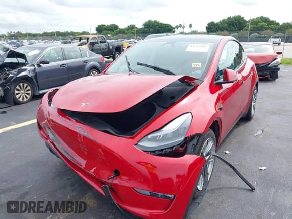 2023 Tesla Model Y Long Range с VIN 7SAYGAEE1PF970995, выставлен на аукционе IAAI как лот 43137426 с пробегом 28 668 миль миль и . История ставок и продаж доступна на DreamBid. Изображение 6.