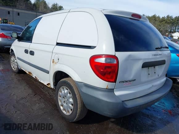 2006 Dodge Caravan with VIN 1D4GP21R46B725717, listed as a IAAI auction lot 41742338 with 167,060 mi miles and . Bid and sale history available at DreamBid. Image 3.