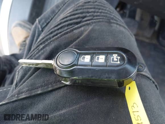 2019 Ram ProMaster Cargo with VIN 3C6TRVAG1KE555844, listed as a IAAI auction lot 42547330 with 102,176 mi miles and . Bid and sale history available at DreamBid. Image 11.