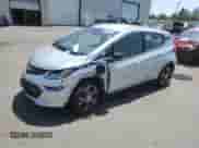 2018 Chevrolet Bolt EV Premier z VIN 1G1FX6S08J4139804, wystawiony jako Copart lot #60737735 z przebiegiem 54 128 mil mil oraz Szkoda całkowita • Salvage title. Historia ofert i sprzedaży dostępna na DreamBid. Obrazek 1.