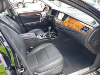 2014 Hyundai Equus Ultimate z VIN KMHGH4JH2EU082988, wystawiony jako IAAI lot #42696806 z przebiegiem 65 864 mil mil oraz . Historia ofert i sprzedaży dostępna na DreamBid. Obrazek 5.