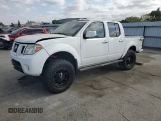 2010 Nissan Frontier LE with VIN 1N6AD0EV6AC433378, listed as a Copart auction lot 72017405 with 153,257 mi miles and Salvage title. Bid and sale history available at DreamBid. Image 1.