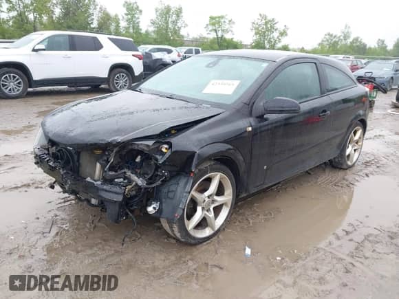 2008 Saturn Astra XR with VIN W08AT271985115404, listed as a IAAI auction lot 42330569 with 112,929 mi miles and . Bid and sale history available at DreamBid. Image 18.
