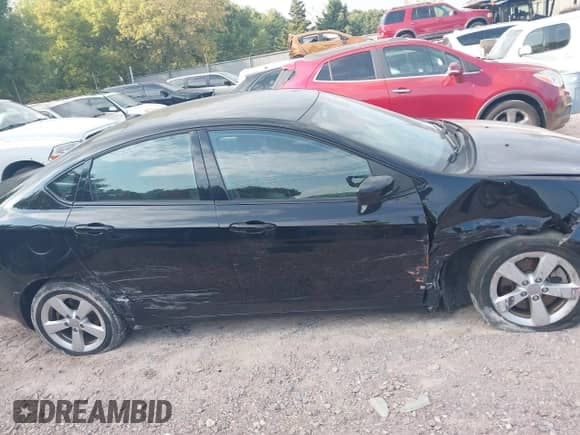 2016 Dodge Dart SXT с VIN 1C3CDFBBXGD606934, выставлен на аукционе IAAI как лот 43252375 с пробегом 45 979 миль миль и . История ставок и продаж доступна на DreamBid. Изображение 13.