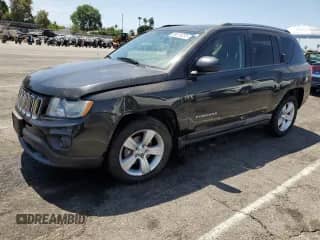 2011 Jeep Compass with VIN 1J4NT1FA0BD137755, listed as a Copart auction lot 69515235 with 108,023 mi miles and Salvage title. Bid and sale history available at DreamBid. Image 1.