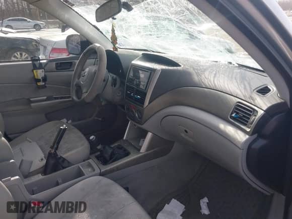 2010 Subaru Forester X с VIN JF2SH6BC4AG910711, выставлен на аукционе IAAI как лот 41628828 с пробегом 169 610 миль миль и . История ставок и продаж доступна на DreamBid. Изображение 5.