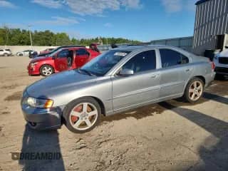2006 Volvo S60 2.5L Turbo R с VIN YV1RH527862547578, выставлен на аукционе Copart как лот 70602025 с пробегом 97 866 миль миль и Списание • Salvage title. История ставок и продаж доступна на DreamBid. Изображение 1.