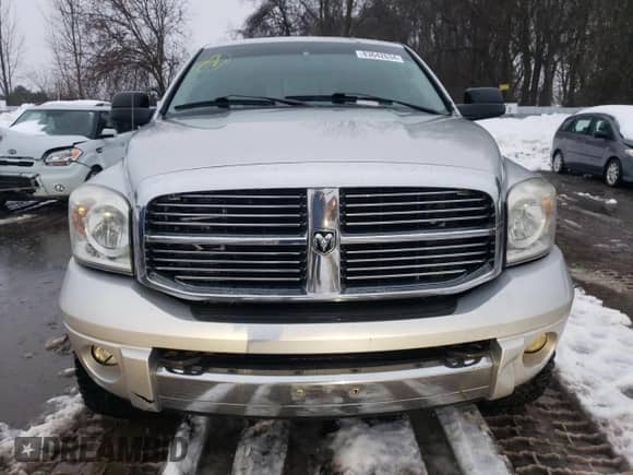 2007 Dodge 2500 Laramie with VIN 3D7KS29A27G774692, listed as a Copart auction lot 83642634 with 417,527 mi miles and Clean title. Bid and sale history available at DreamBid. Image 5.