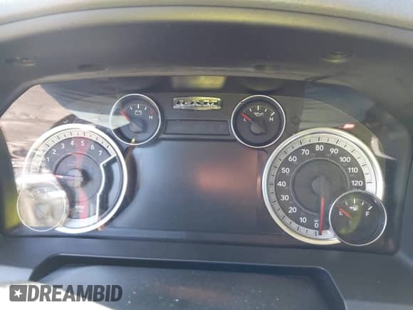 2018 Ram 1500 SLT с VIN 1C6RR6GT0JS195983, выставлен на аукционе IAAI как лот 43363308 с пробегом Не указан миль и . История ставок и продаж доступна на DreamBid. Изображение 14.